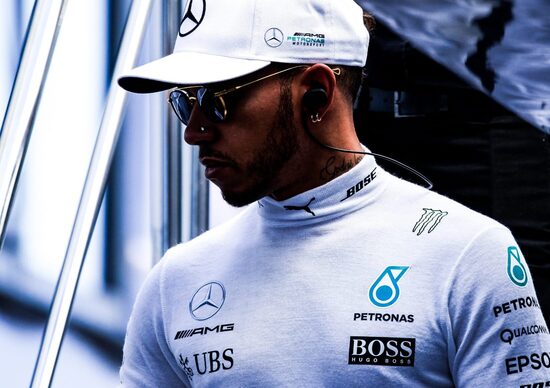 F1, GP Italia 2017, Hamilton: «Toglierò il sorriso a Vettel» F1, GP Italia 2017, Hamilton: «Toglierò il sorriso a Vettel»