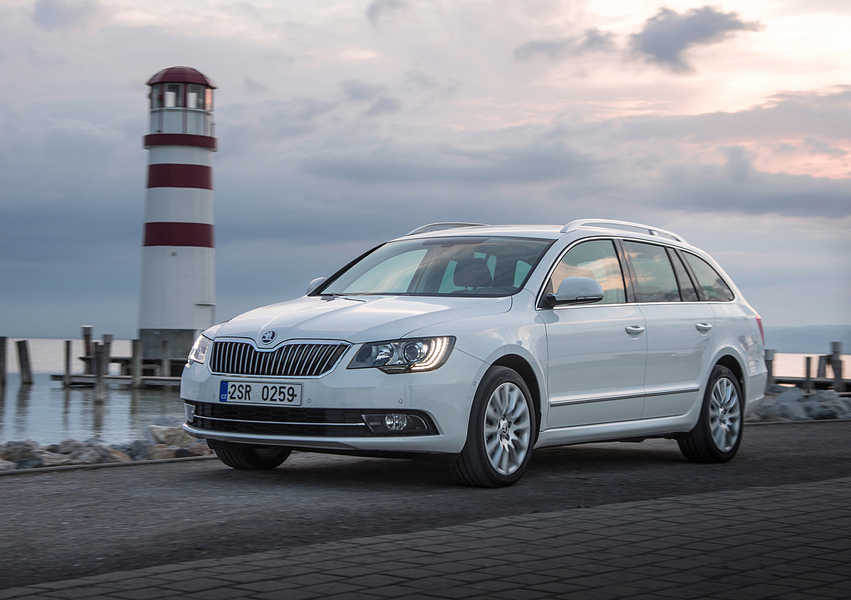 Skoda Superb Station Wagon 2 0 TDI CR 170 CV DSG Wagon Elegance