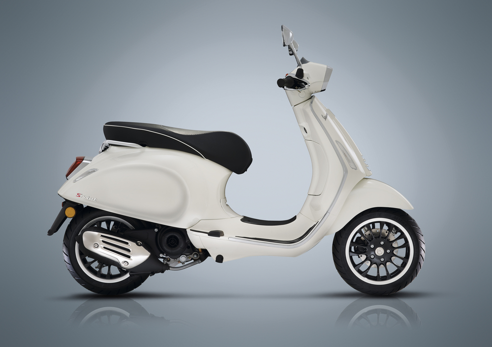 Vespa Sprint 50 4T 3V 2018 19 Prezzo E Scheda Tecnica Moto It