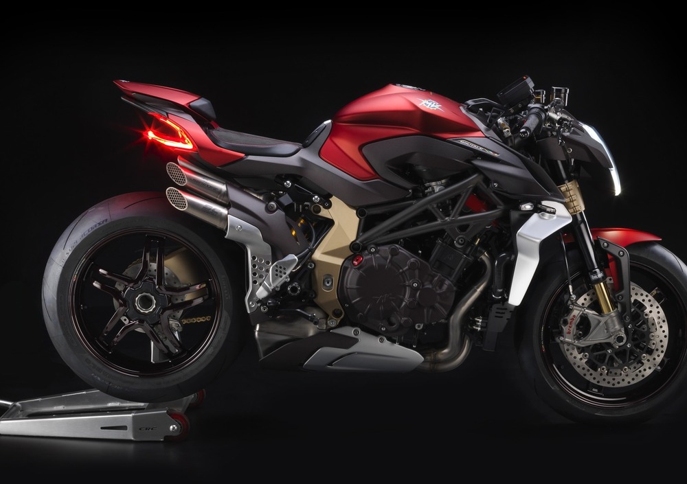 MV Agusta Brutale 1000 Serie Oro 2019 20 Prezzo E Scheda Tecnica