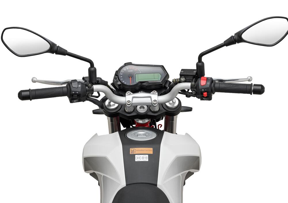 Benelli Tornado Naked T Prezzo E Scheda Tecnica Moto It