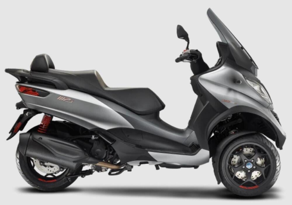 Piaggio Mp Hpe Sport Prezzo E Scheda Tecnica Moto It