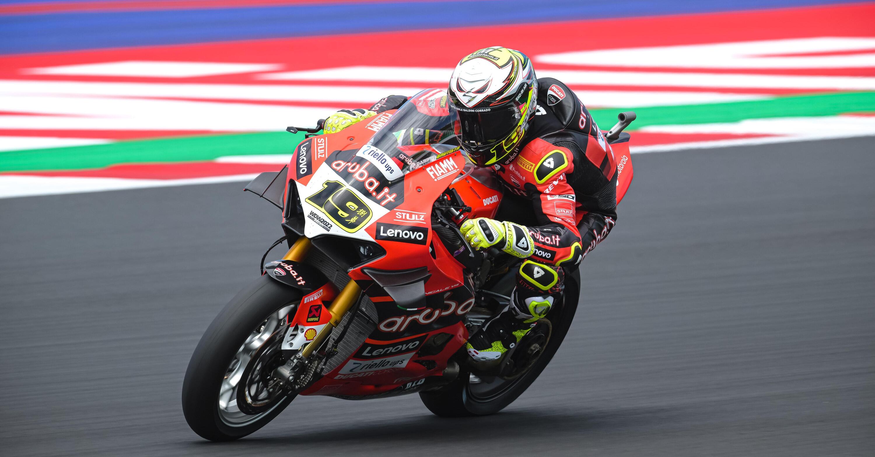 SBK 2022 GP D ITALIA Alvaro Bautista è il più veloce nelle libere di