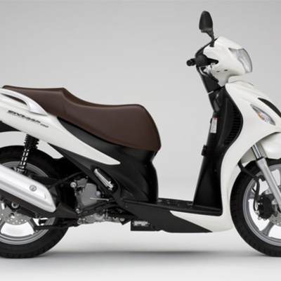 Suzuki Sixteen Prezzo E Scheda Tecnica Moto It