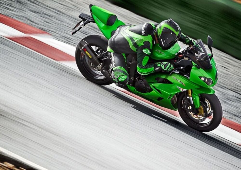 Kawasaki Ninja Zx R Prezzo E Scheda Tecnica Moto It