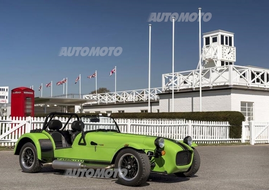 Caterham Seven 275, l'essenziale Caterham Seven 275, l'essenziale