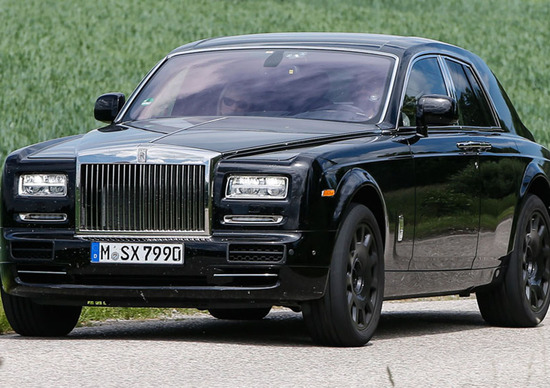 Rolls-Royce Cullinan: prosegue lo sviluppo del SUV Rolls-Royce Cullinan: prosegue lo sviluppo del SUV