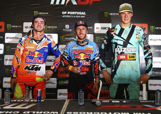 MX 2017. GP del Portogallo. Le interviste dal podio MX 2017. GP del Portogallo. Le interviste dal podio