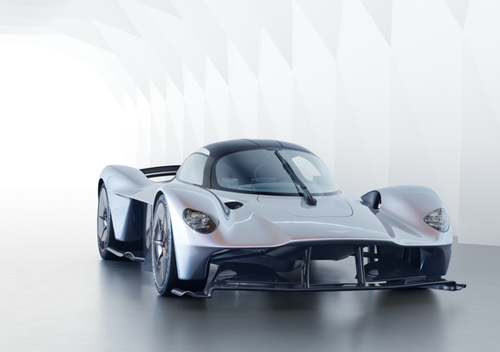 Aston Martin Valkyrie, ecco la versione definitiva (al 95%) Aston Martin Valkyrie, ecco la versione definitiva (al 95%)