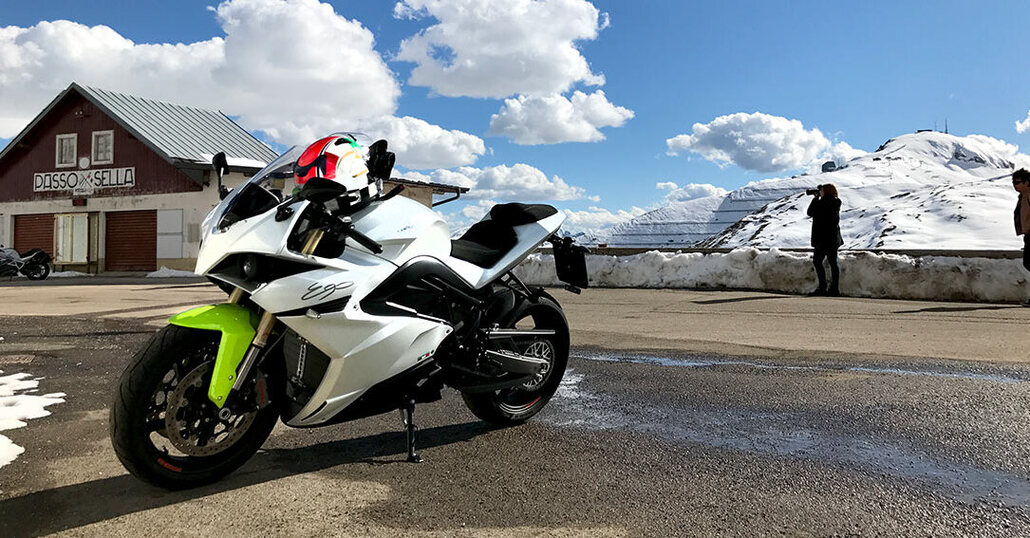 Energica: provate il Passo Sella con l'elettrica