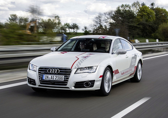 Audi, a Monaco si può provare quella a guida autonoma Audi, a Monaco si può provare quella a guida autonoma