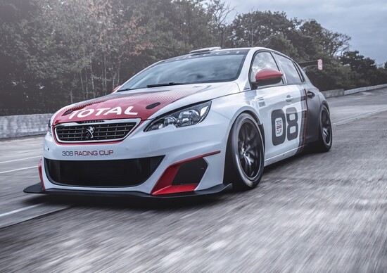 La 308 Racing Cup debutta nel campionato italiano velocità montagna La 308 Racing Cup debutta nel campionato italiano velocità montagna