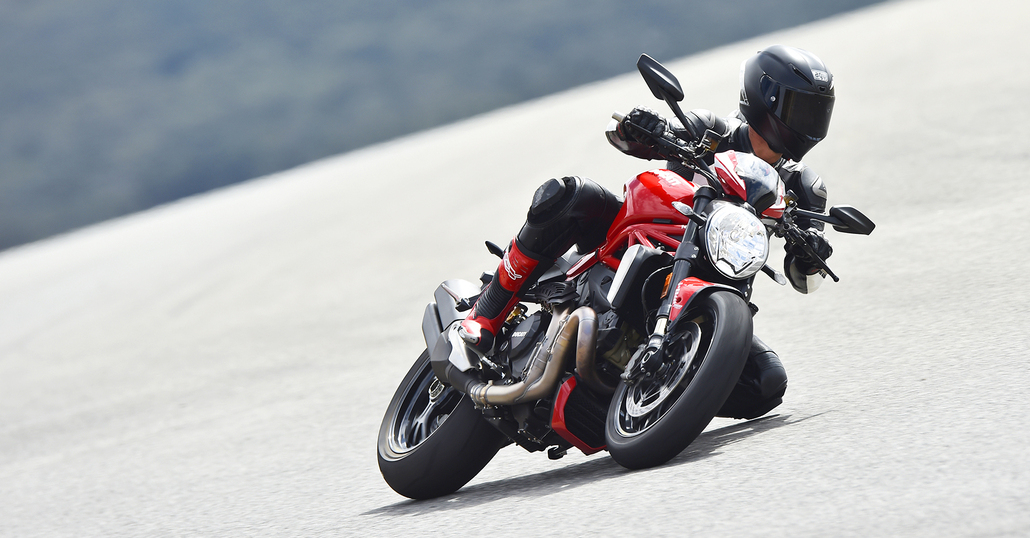 Ducati Monster 1200 R