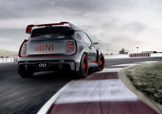 Mini John Cooper Works GP concept, debutto a Francoforte Mini John Cooper Works GP concept, debutto a Francoforte