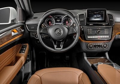 Mercedes Benz Gle Coupé 63 S 4matic Coupé Amg 032015 05