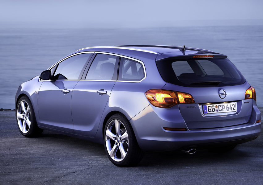 Opel astra station wagon