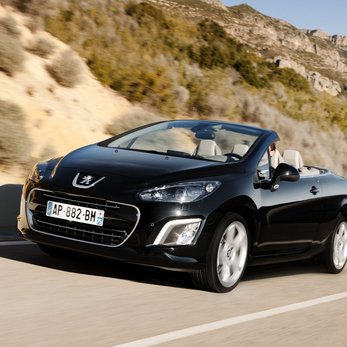 peugeot-308-cc-1-6-hdi-112-cv-news-automoto-it