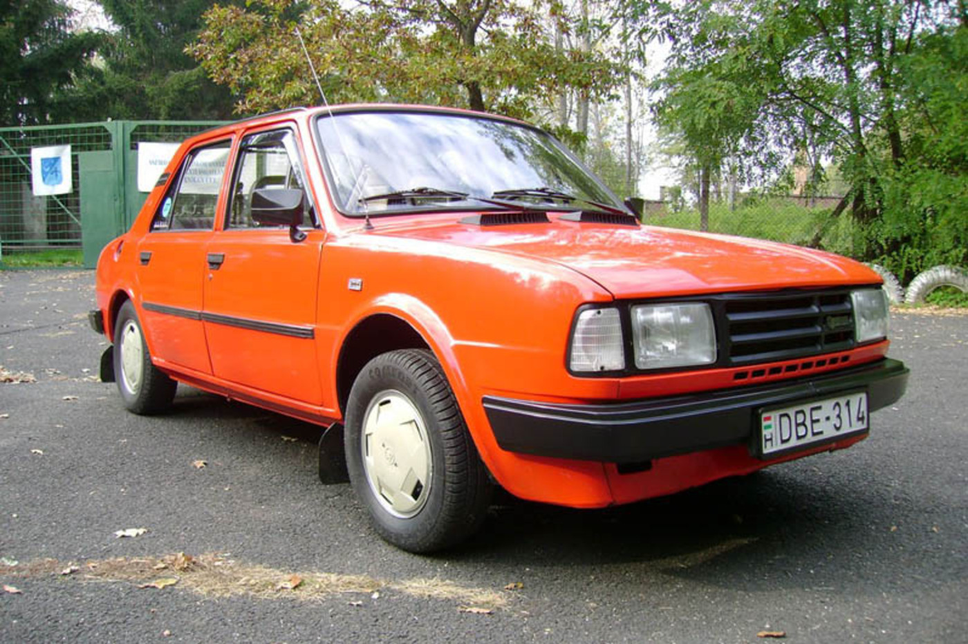 5-skoda-120-1985-3.jpg