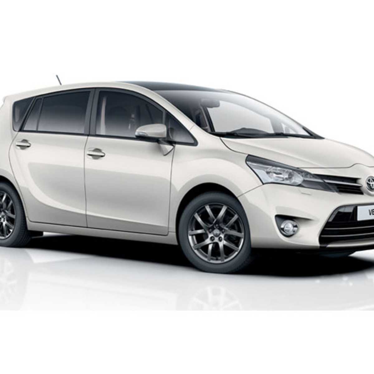 Verso Toyota Verso 1.6 D-4D - Prove - Automoto.it