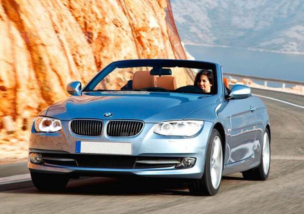 Bmw Serie 3 Cabrio 330D Cat Futura (03/2010 - 12/2013): Prezzo E Scheda Tecnica - Automoto.it