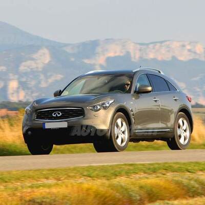 Infiniti fx30d 2012