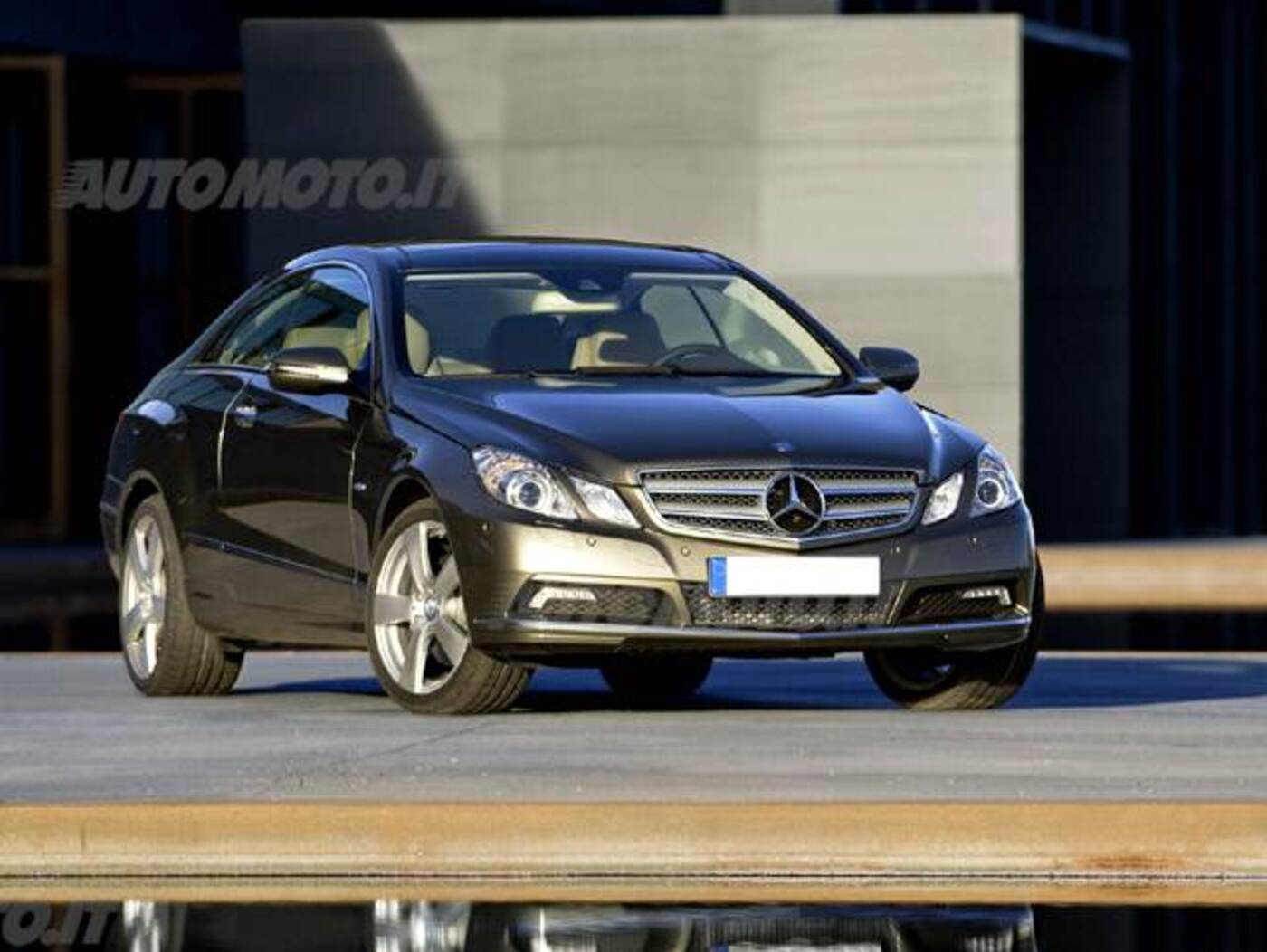 Mercedes-Benz Classe E Coupé 220 Cdi Coupé Blueefficiency Avantgarde (01/ 2010 - 04/2011): Prezzo E Scheda Tecnica - Automoto.it