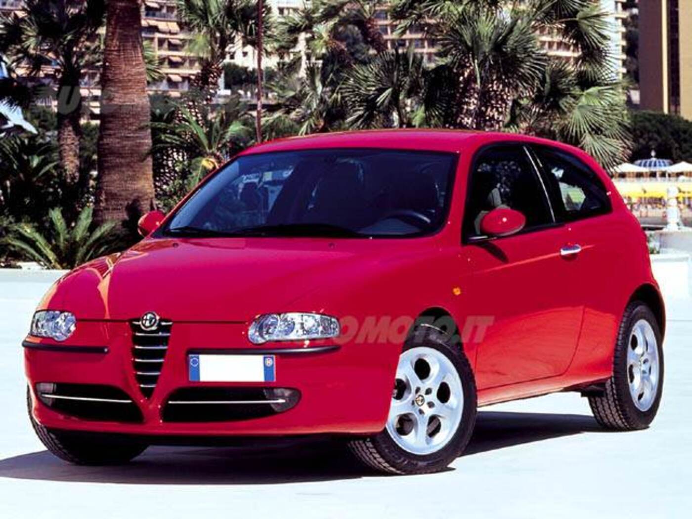 Alfa Romeo 147 2.0I 16V Twin Spark Cat 3P. Distinctive (10/2000 - 07/2005): Prezzo E Scheda Tecnica - Automoto.it