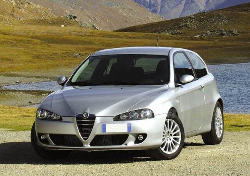 Alfa Romeo 147 1 9 Jtd 120 3 Porte Distinctive 11 2005