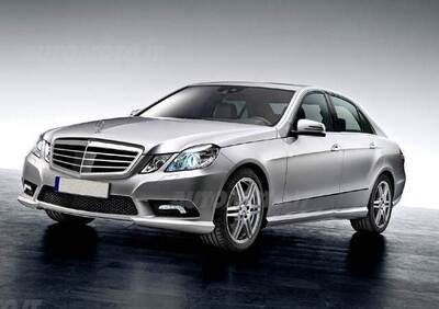 Mercedes Benz Classe E 350 Cdi Blueefficiency Avantgarde Amg 01 09 10 10 Prezzo E Scheda Tecnica Automoto It