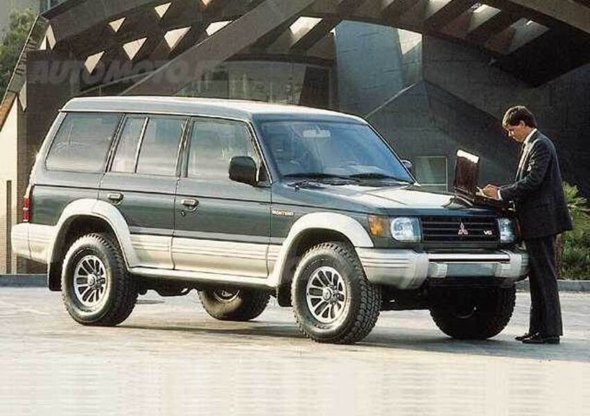 Mitsubishi Pajero 3.5 V6 Cat Wagon GLS (09/1994 - 10/1995): Prezzo E ...