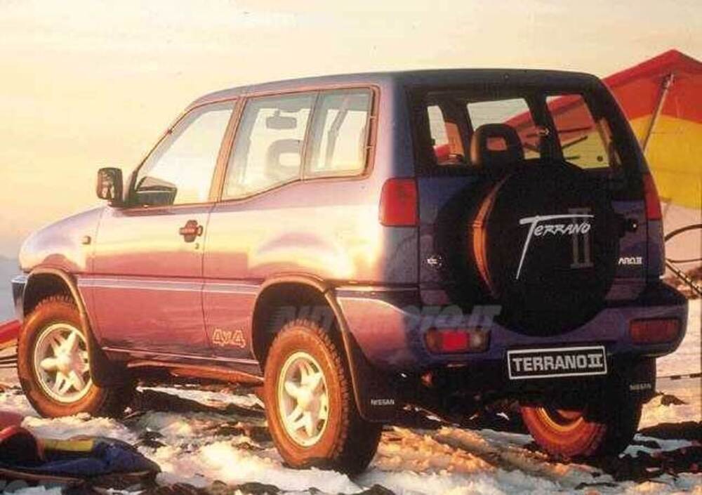 Nissan Terrano Ii 2.7 Turbodiesel 3 Porte Se (03/1995 - 10/1996): Prezzo E Scheda Tecnica - Automoto.it