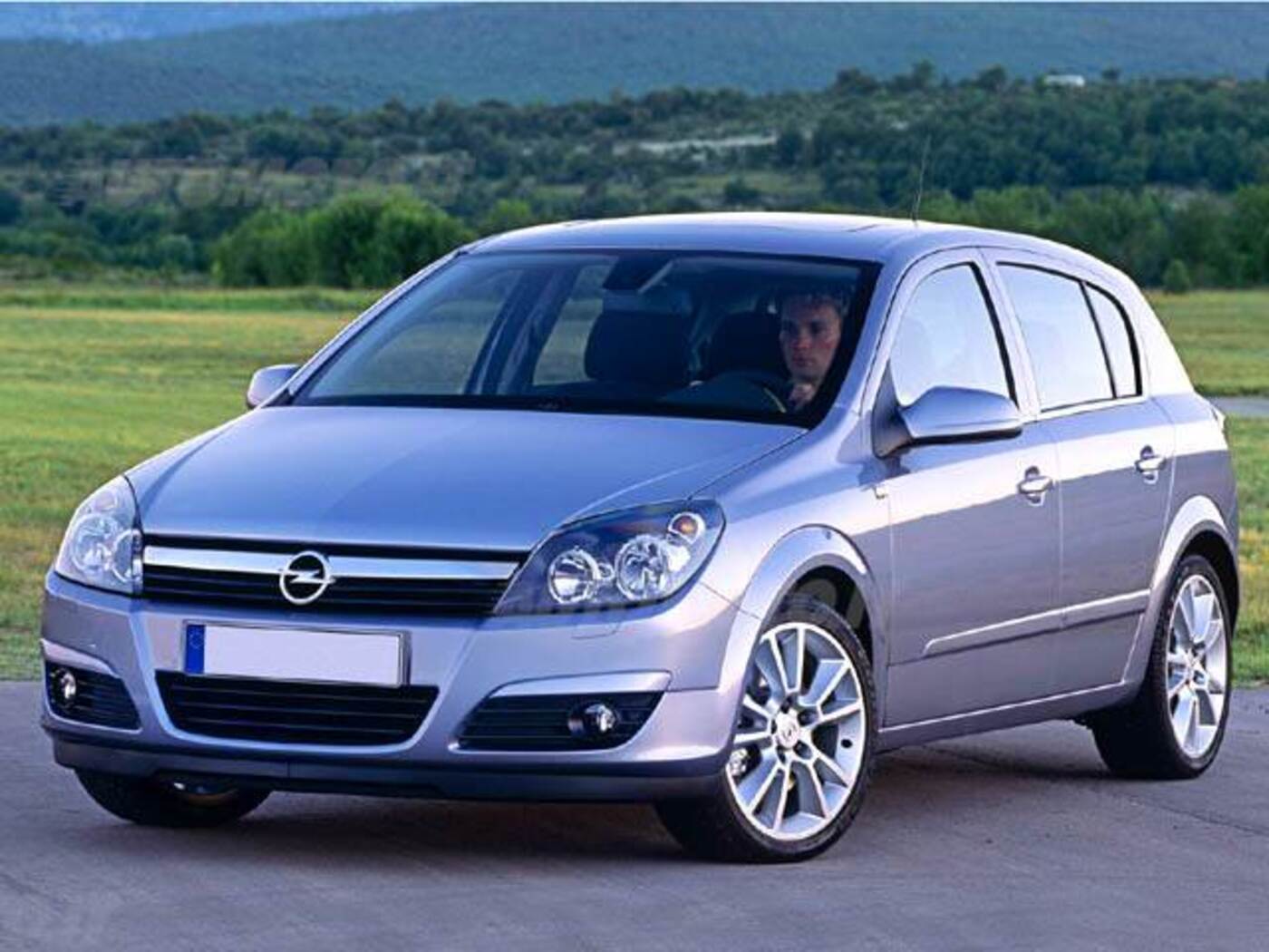 Opel Astra 1.9 16V Cdti 150Cv 5 Porte Cosmo (09/2004 - 01/2007): Prezzo E Scheda Tecnica - Automoto.it