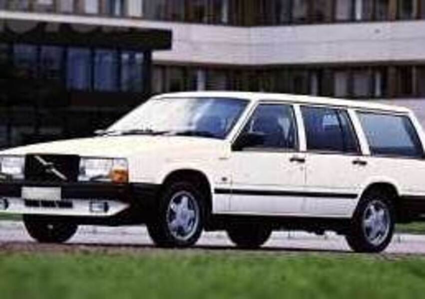 Volvo 740 2.0i turbo intercooler SW (09/1985 09/1989) prezzo e