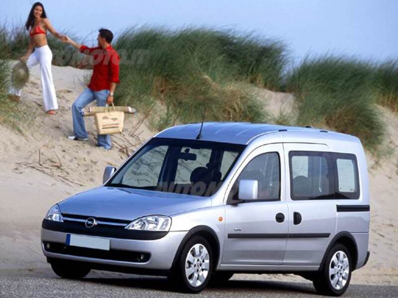 Opel Combo Corsa C 1 7 Cdti 16v Salvage Year Of Construction