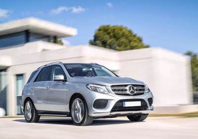 Mercedes Benz Gle Suv 250 D 4matic Sport 04 2015 06 2019 Prezzo E Scheda Tecnica Automoto It