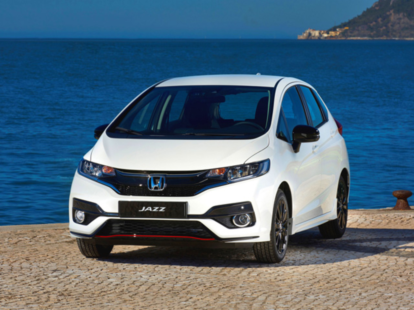 Honda Jazz 1.3 Comfort Connect Adas Cvt (11/2017 - 07/2018): Prezzo E Scheda Tecnica - Automoto.it