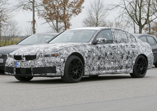 Nuova BMW M3 2019: i muletti in strada Nuova BMW M3 2019: i muletti in strada