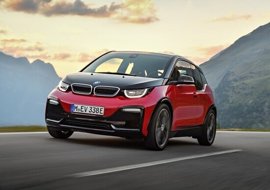 BMW i3s, novità per l'elettrica sportiva