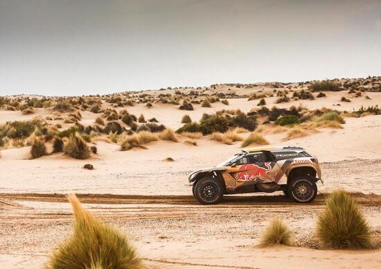 Dakar ‘18. L’incubo di Belen. Stravince “Peter” (Peugeot), caos moto, Van Baveren ritirato e Walkner Dakar ‘18. L’incubo di Belen. Stravince “Peter” (Peugeot), caos moto, Van Baveren ritirato e Walkner
