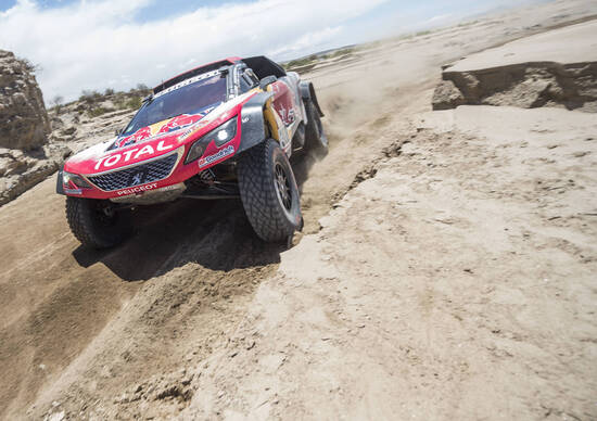 Dakar 2018 Peugeot. Peterhansel-Peugeot Uragano in Vetta. P2 riconquistata. 