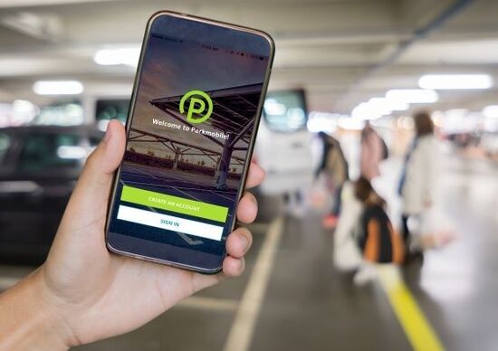 BMW compra Parkmobile