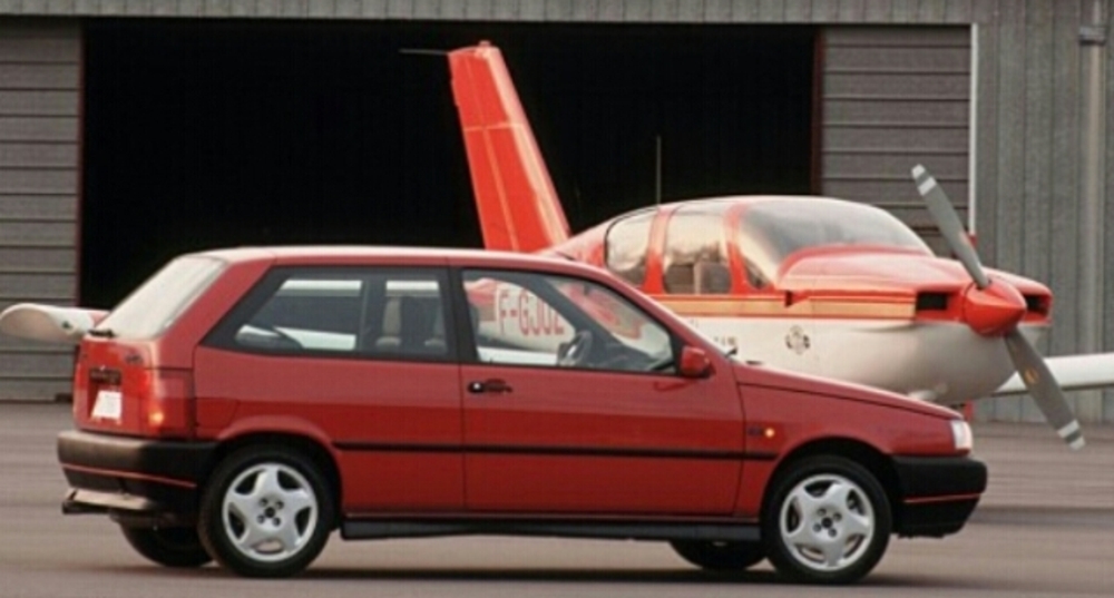 Cinque Lustri Fa Confronto Fiat Tipo Sedicivalvole Vs