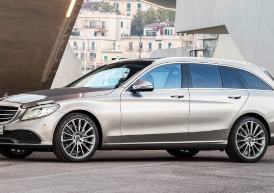 Mercedes Classe C, a Ginevra il Restyling Mercedes Classe C, a Ginevra il Restyling