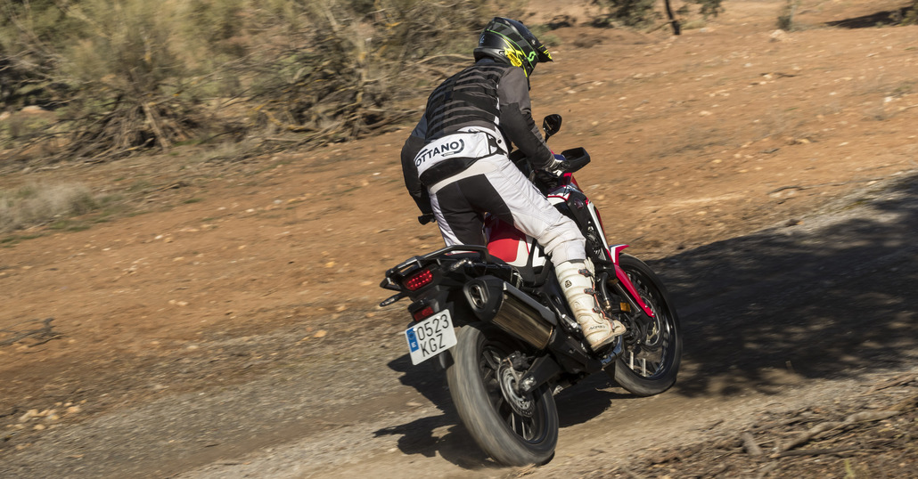 Honda Africa Twin CRF1000L 2018 TEST: S'è dopata!