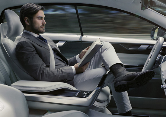 Volvo Concept 26: piacere di guida e autonomous drive possono coesistere? Volvo Concept 26: piacere di guida e autonomous drive possono coesistere?