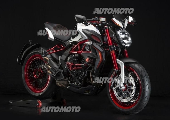 MV Agusta Dragster RR LH 44, la naked firmata da Lewis Hamilton MV Agusta Dragster RR LH 44, la naked firmata da Lewis Hamilton