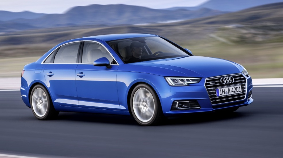 Nuova Audi A4 La Video Prova Prove Automotoit