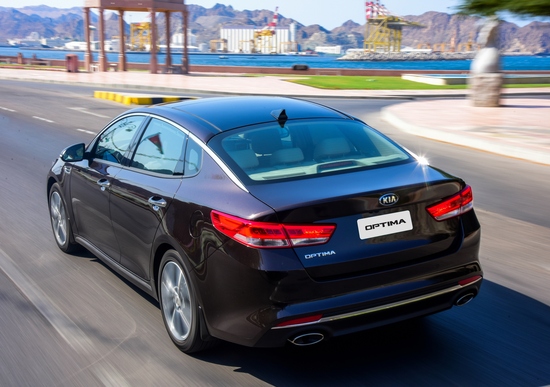 Kia Optima PHEV, in arrivo l'ibrida plug-in Kia Optima PHEV, in arrivo l'ibrida plug-in