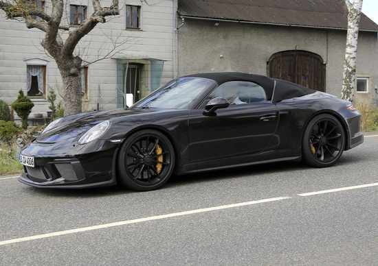 Porsche Speedster, la GT3 a cielo aperto? Porsche Speedster, la GT3 a cielo aperto?