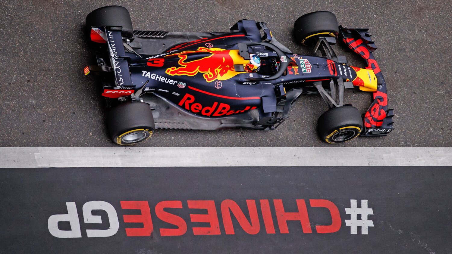 F1, GP Cina 2018: vince Ricciardo. Terzo Raikkonen